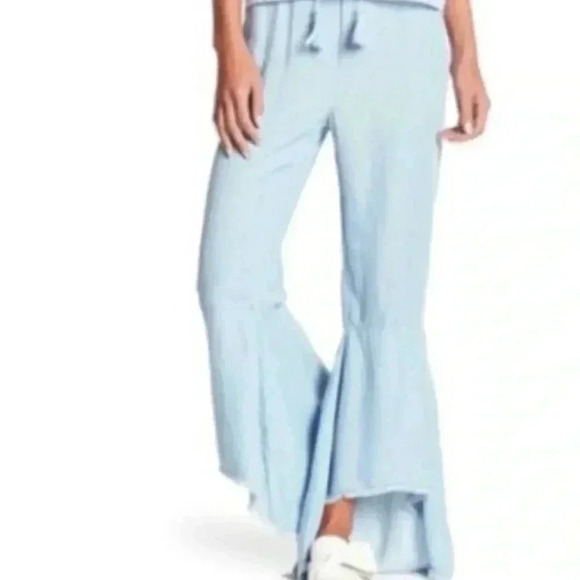 BB Dakota Pants - BB Dakota Atwell pants. NWT
